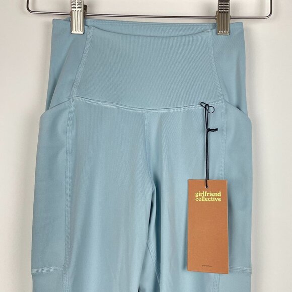 NWT Girlfriend Collective 7/8 Compressive Pocket Leggings Light Blue Size XS - Picture 4 of 9